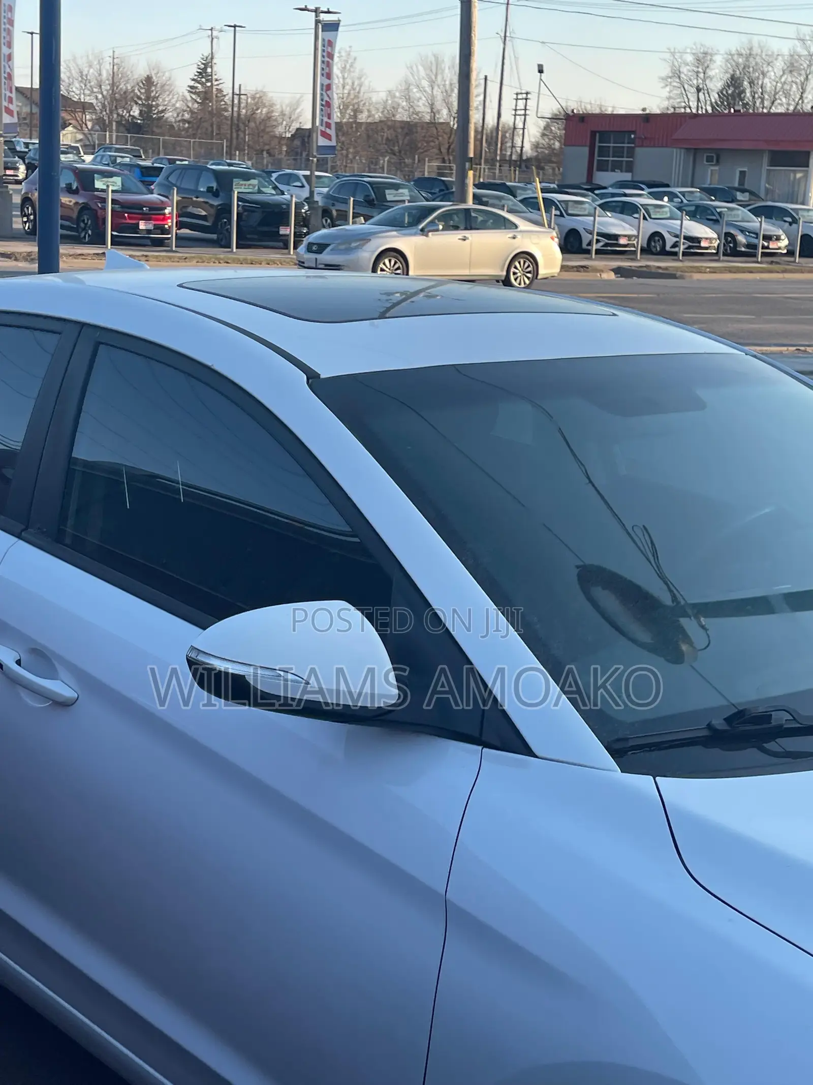 Hyundai Elantra SE Sedan FWD (2.0L 4cyl 6M) 2017 White