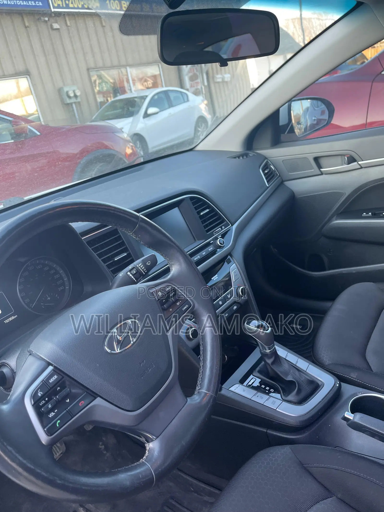 Hyundai Elantra SE Sedan FWD (2.0L 4cyl 6M) 2017 White