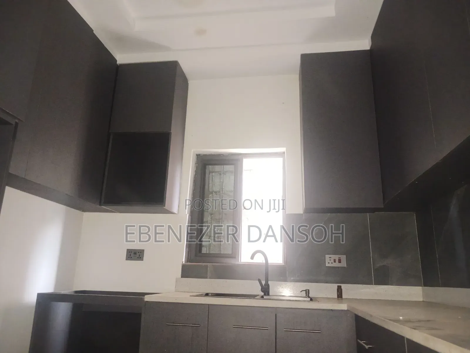 2bdrm Apartment in Bush Road, Tseaddo for rent