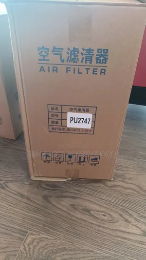 PU2747 C271250 Air Filter for Sinotruk Sitrak C7H Truck