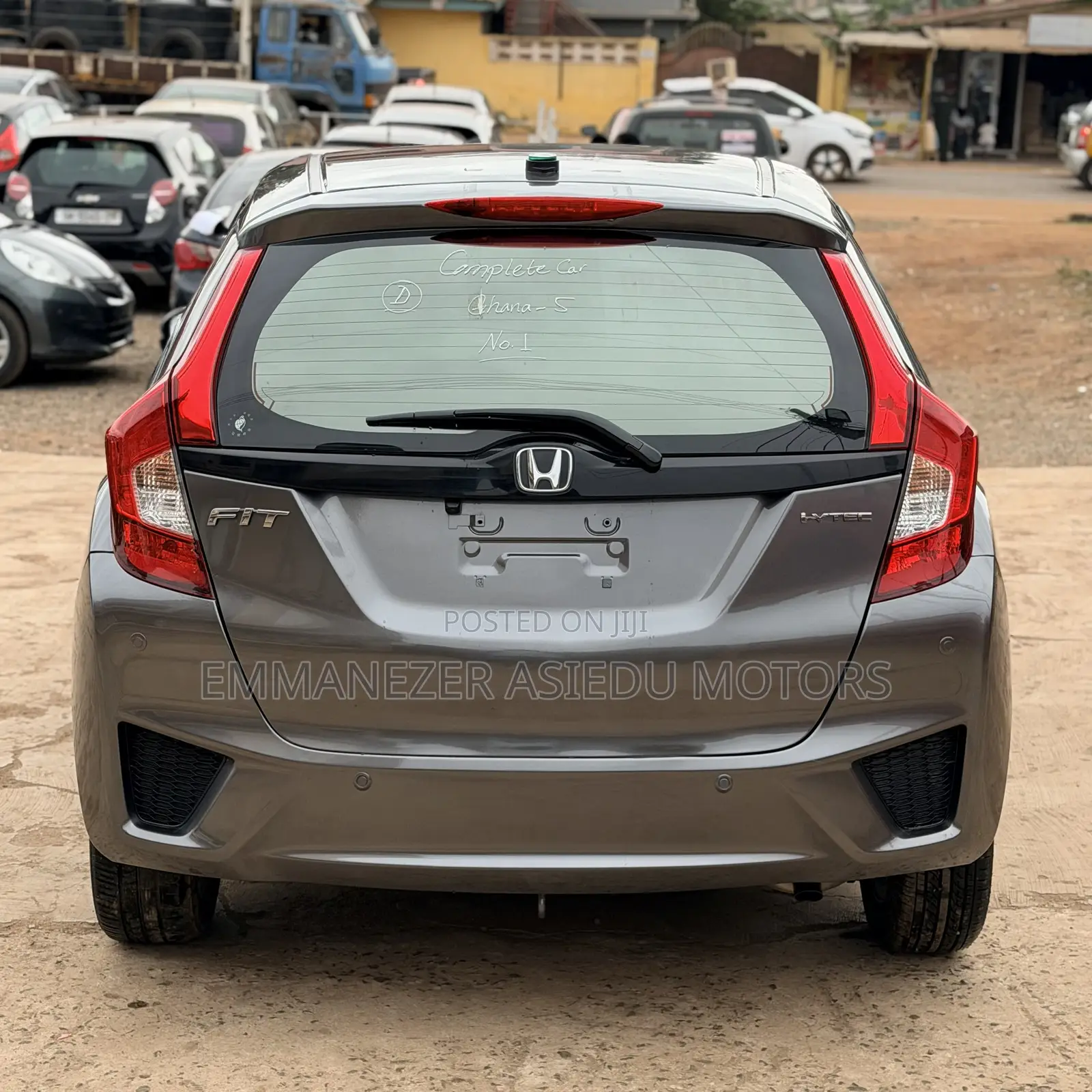 Honda Fit EX-L w/Navigation 4dr Hatchback (1.5L 4cyl CVT) 2015 Gray