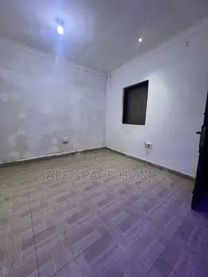 1bdrm House in Trade Fair for rent