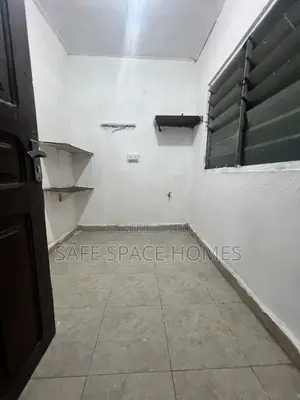 1bdrm House in Trade Fair for rent