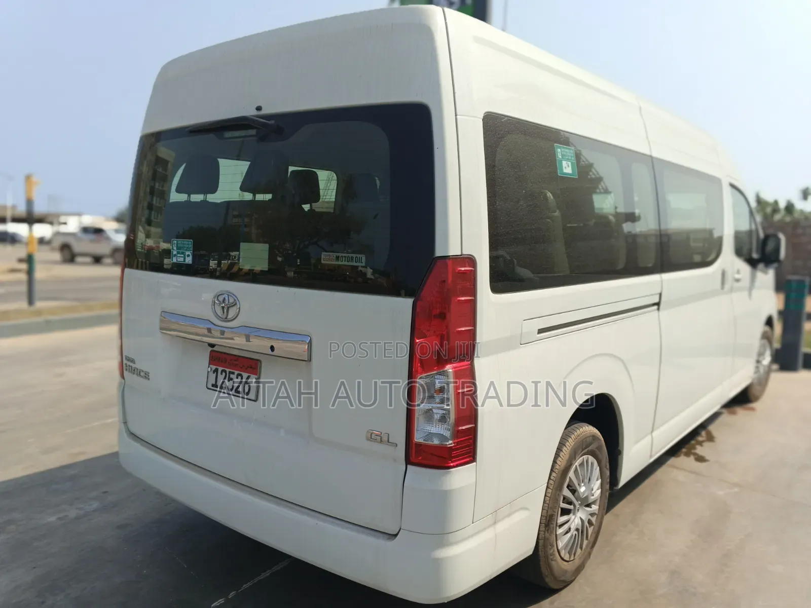 Toyota HiAce 2022 White