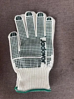 Dotted Cotton Glove
