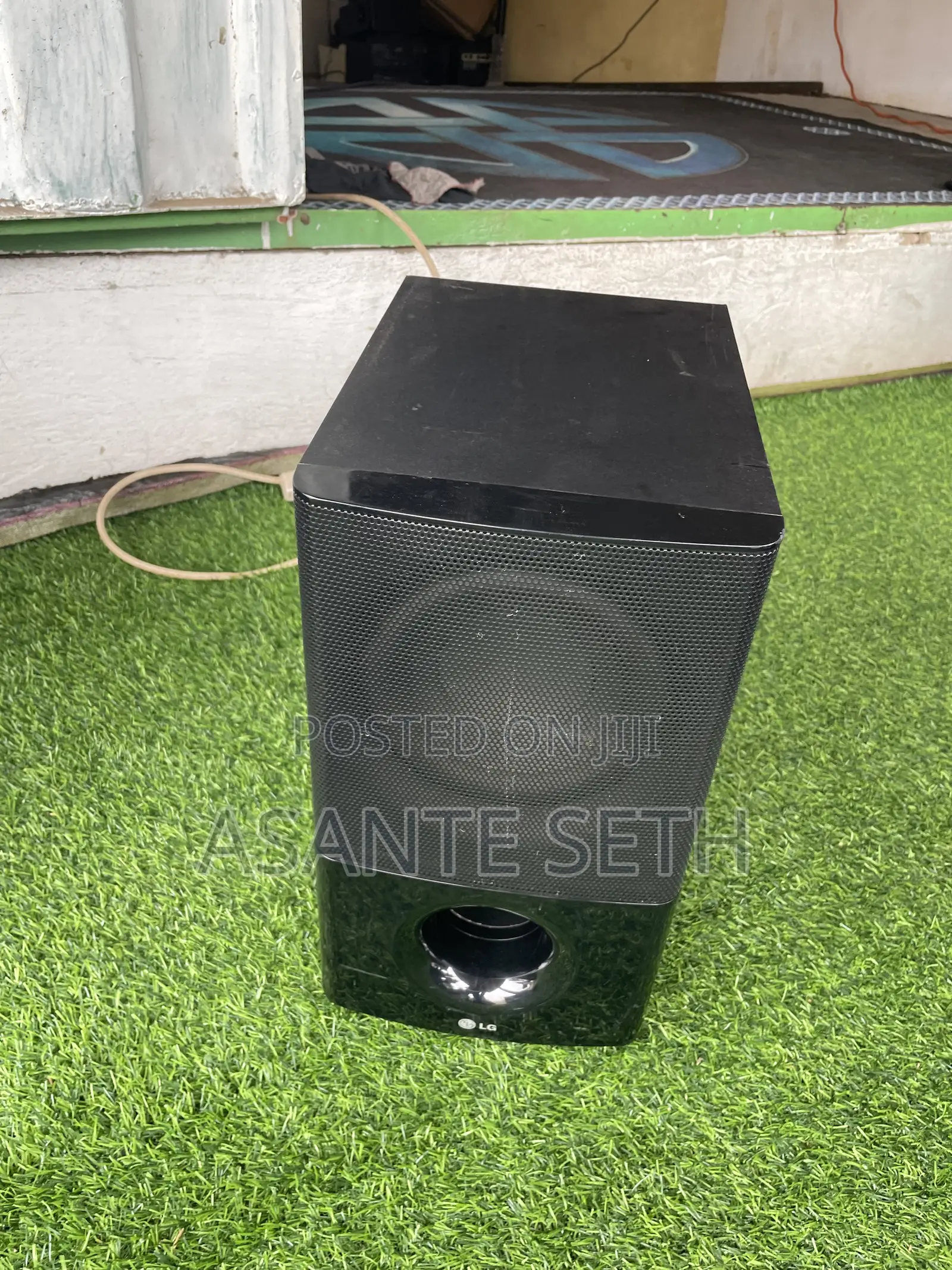 Powerful LG Passive 450watts Subwoofer Bass