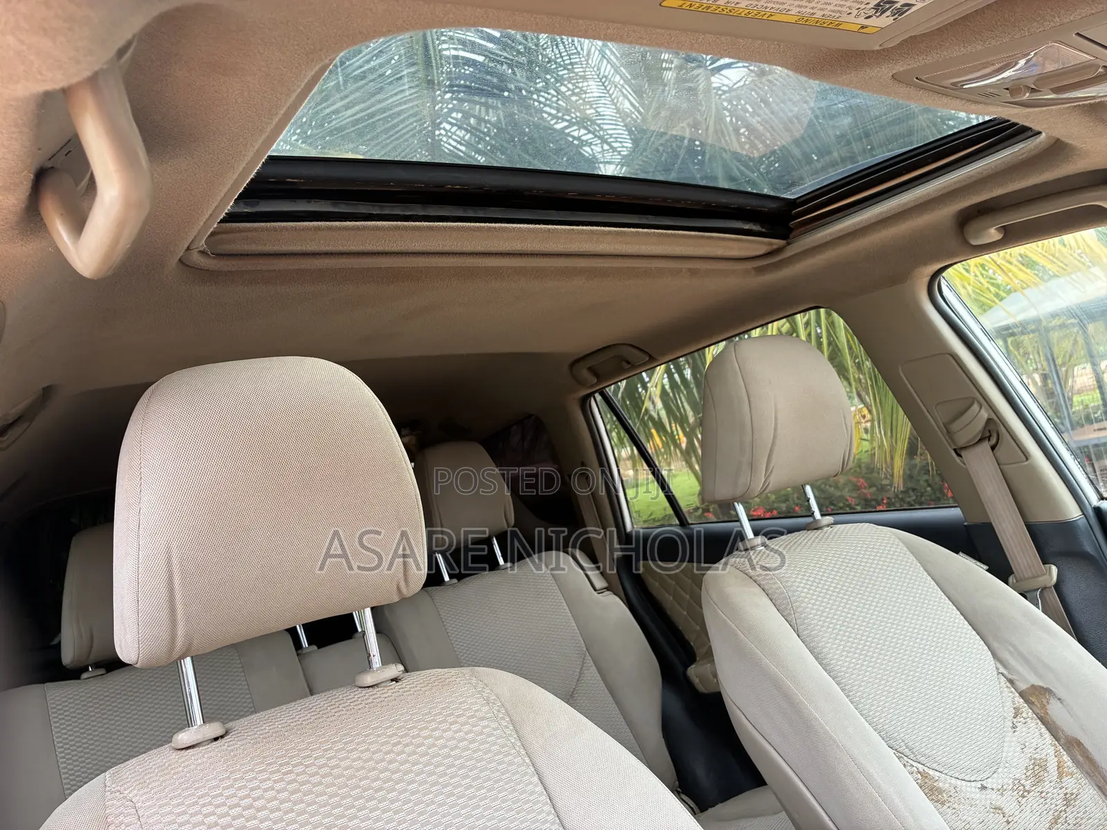 Toyota RAV4 2010 White
