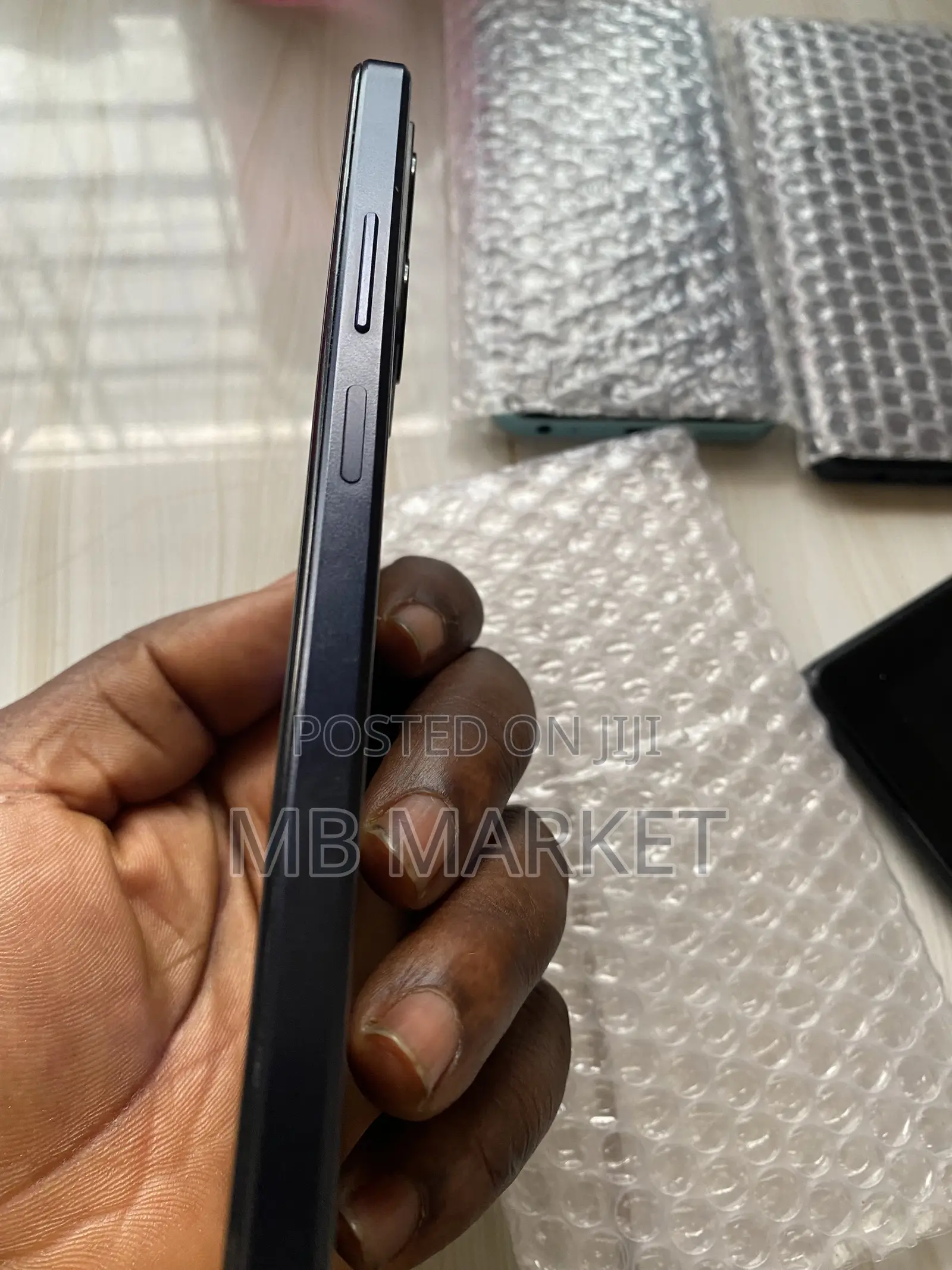 New BLU G84 256 GB
