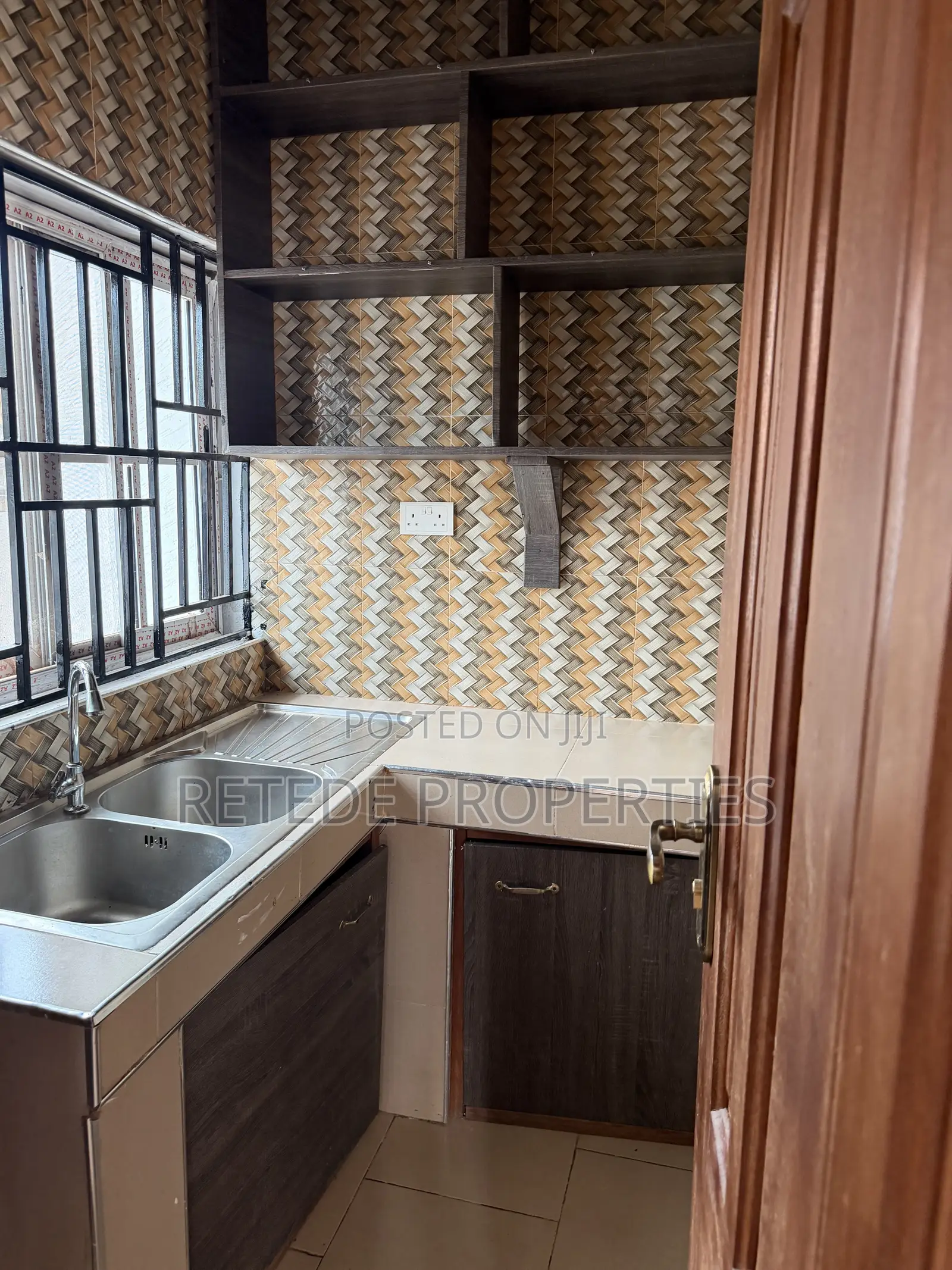 1bdrm Apartment in Retede Properties, Atwima Kwanwoma for rent