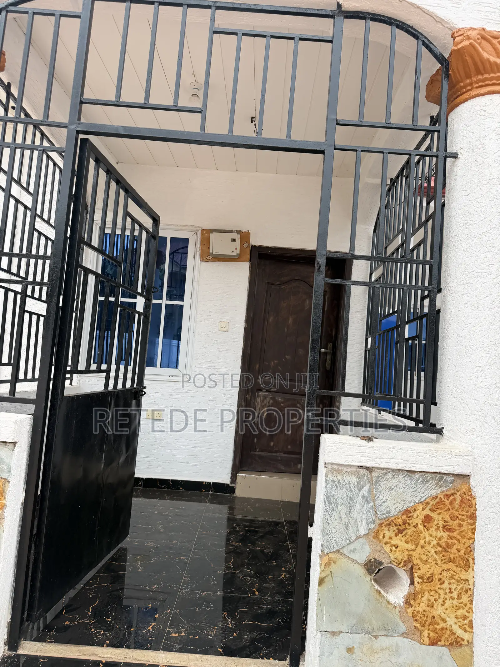 1bdrm Apartment in Retede Properties, Atwima Kwanwoma for rent