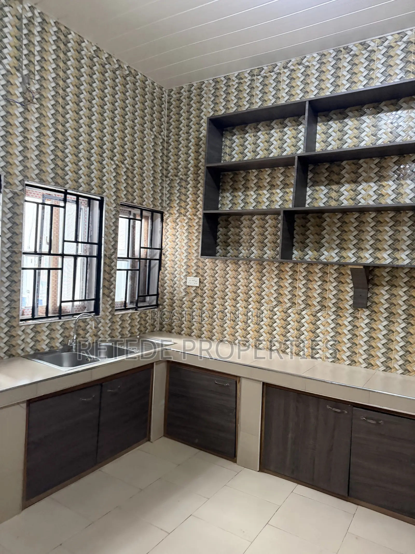 2bdrm Apartment in Retede Properties, Atwima Kwanwoma for rent