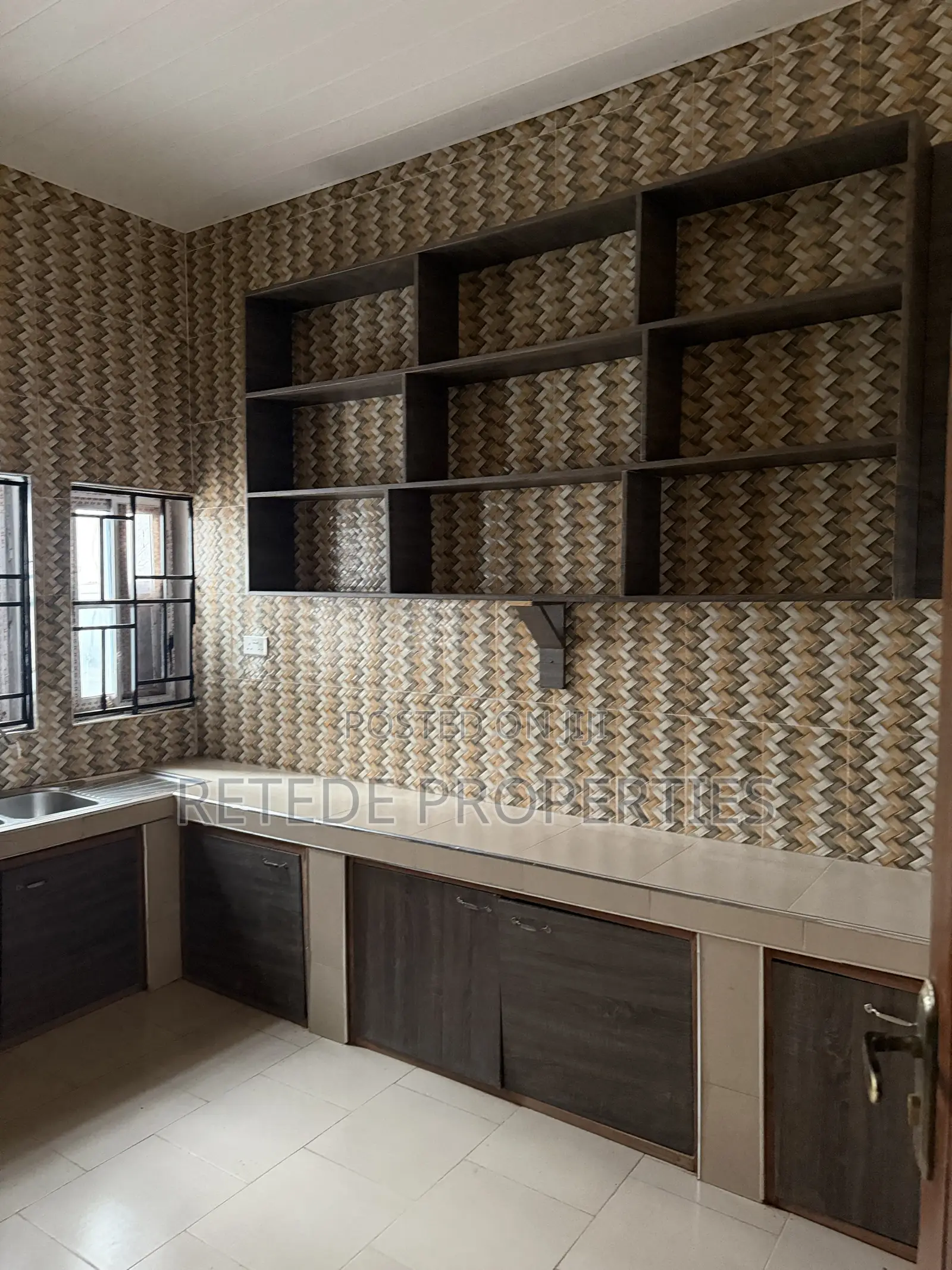 2bdrm Apartment in Retede Properties, Atwima Kwanwoma for rent