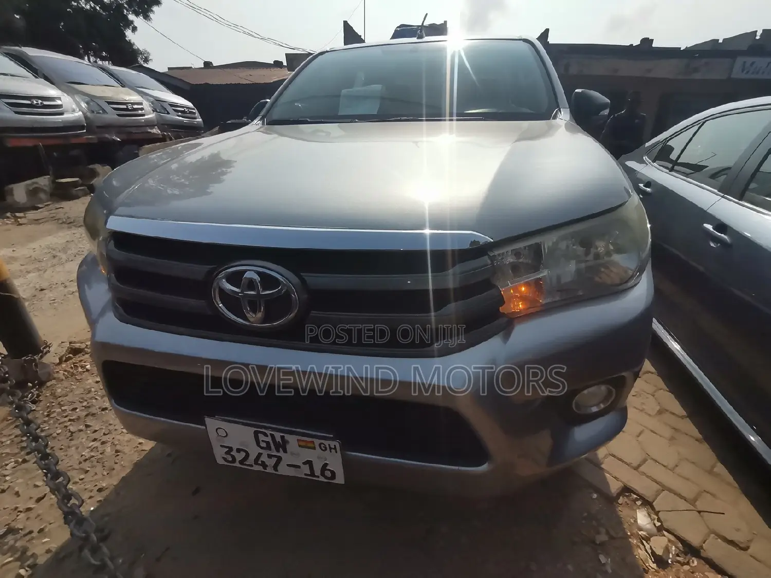 Toyota Hilux Revo Double Cab Petrol 2.7 AWD 2016 Silver