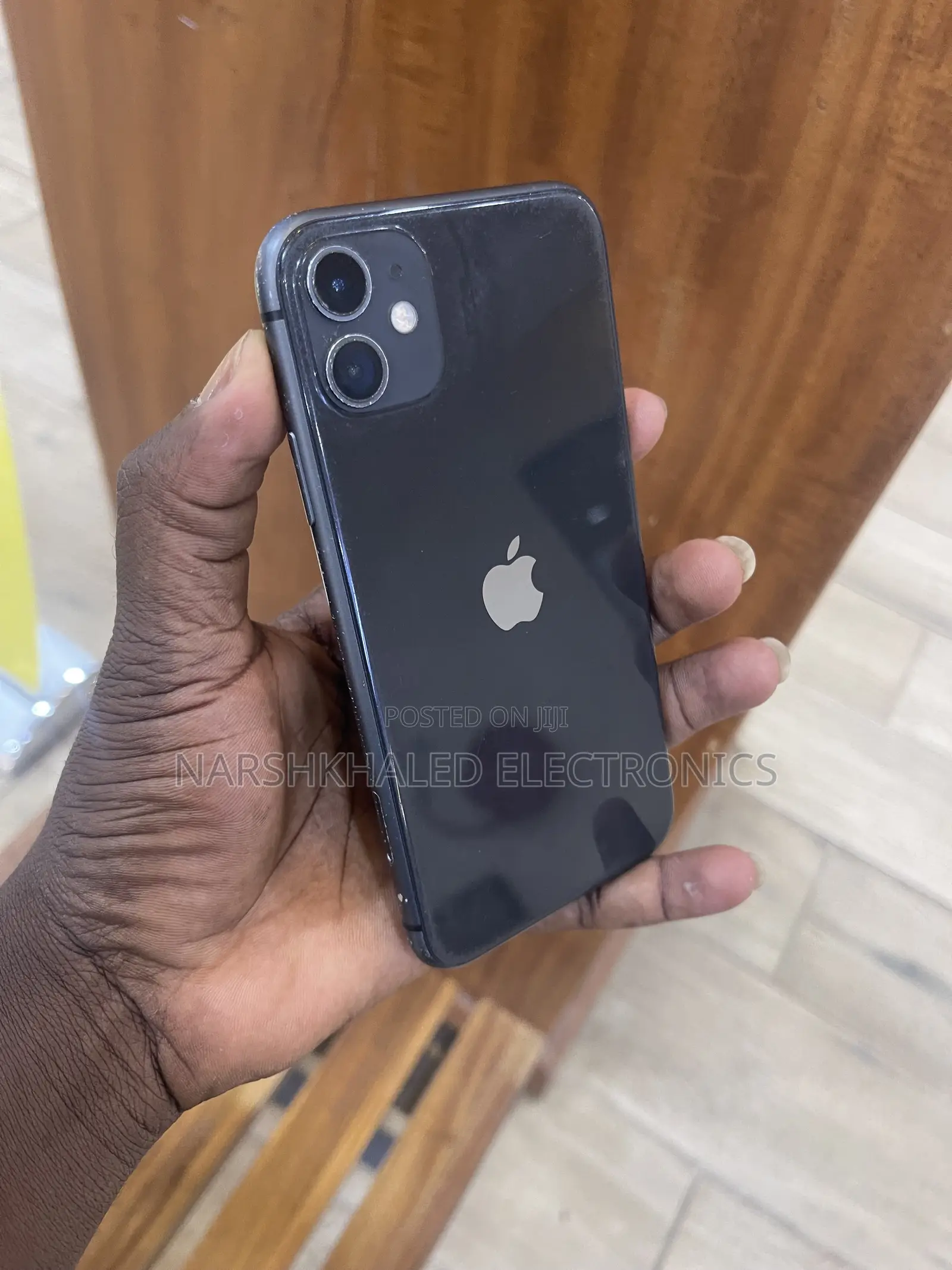Apple iPhone 11 64 GB Black