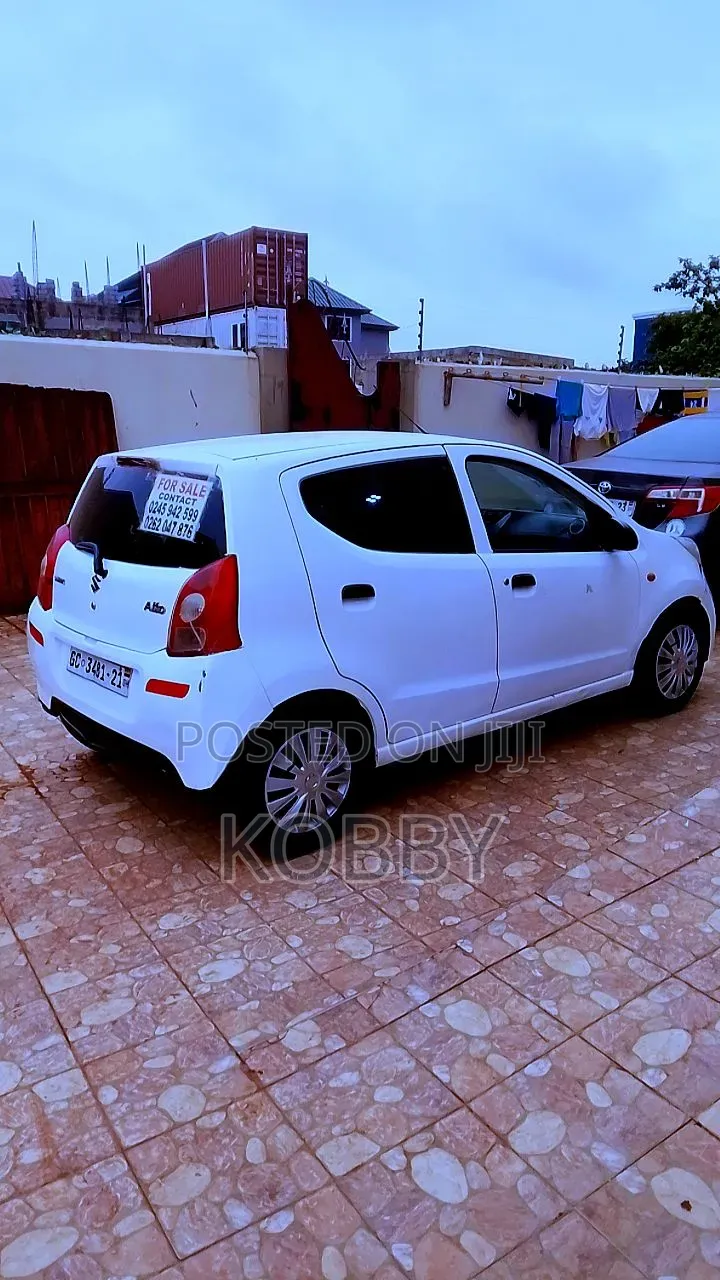 Suzuki Alto 1.0 2010 White