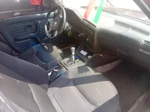 BMW 316i 1990 Red