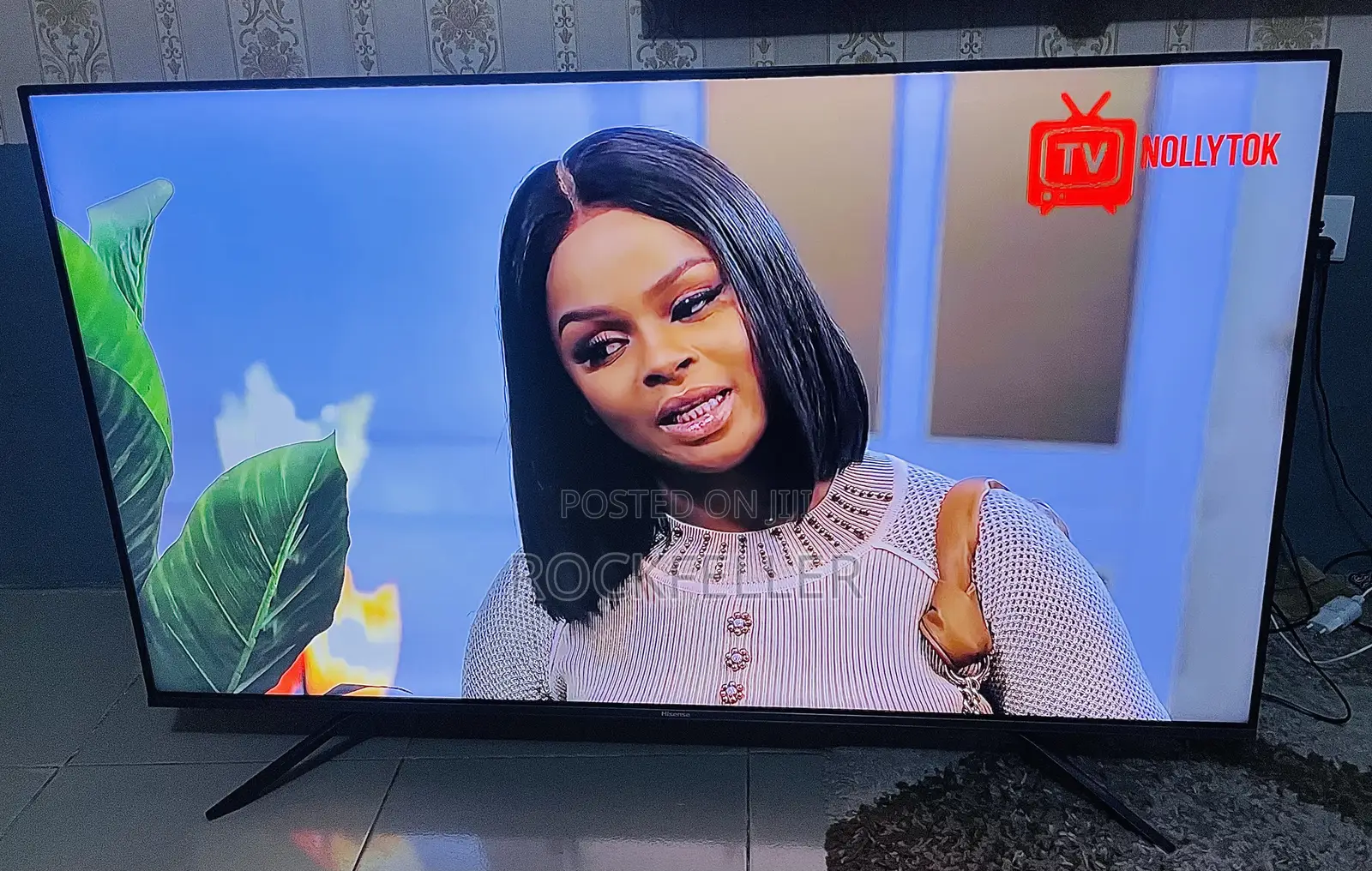 Uk Used Hisense QLED UHD HDR Smart Digital Satellite 55 Inches