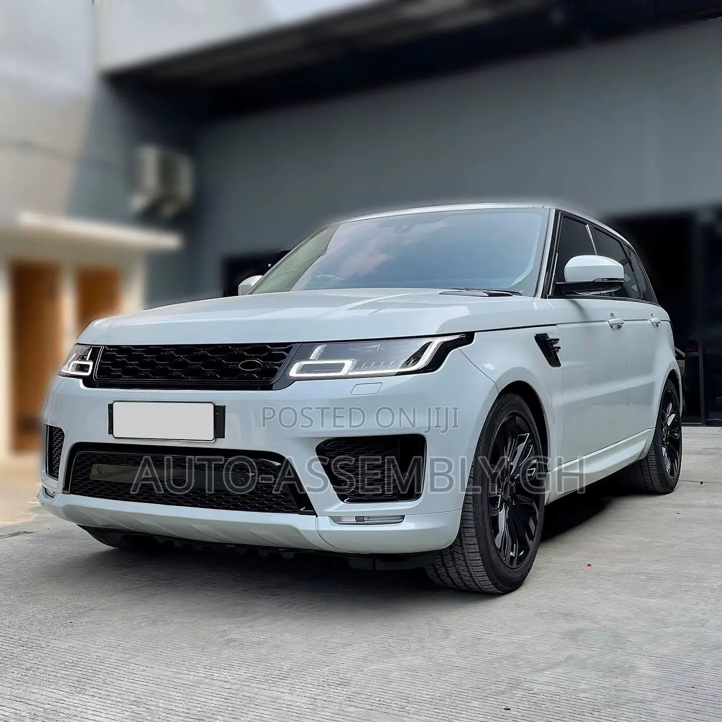 Range Rover Sports 2009,2010,2013-2015 Upgraded to 2022 Body Kit