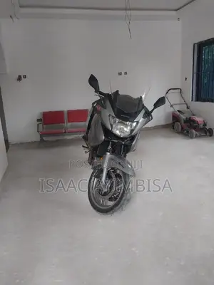 Honda NC700X 2010 Silver