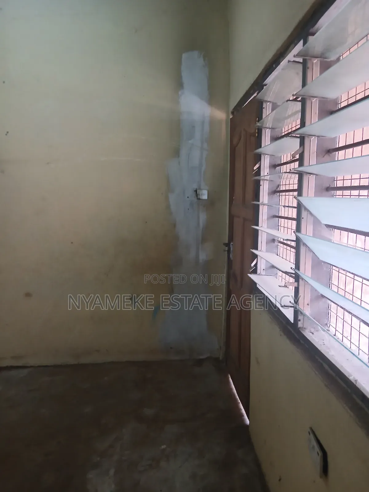1bdrm Apartment in Atomic, Exhibition for rent