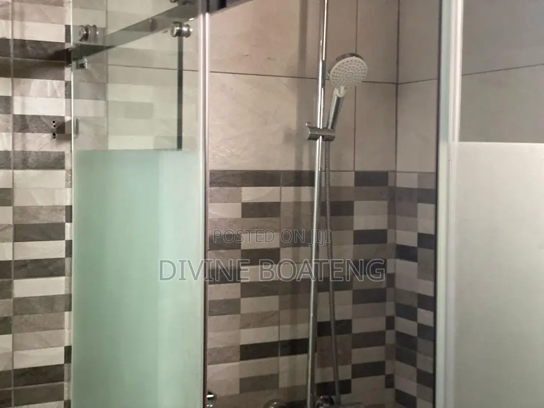 3bdrm House in Behind King’S, Accra Metropolitan for rent