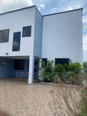 3bdrm House in Behind King’S, Accra Metropolitan for rent