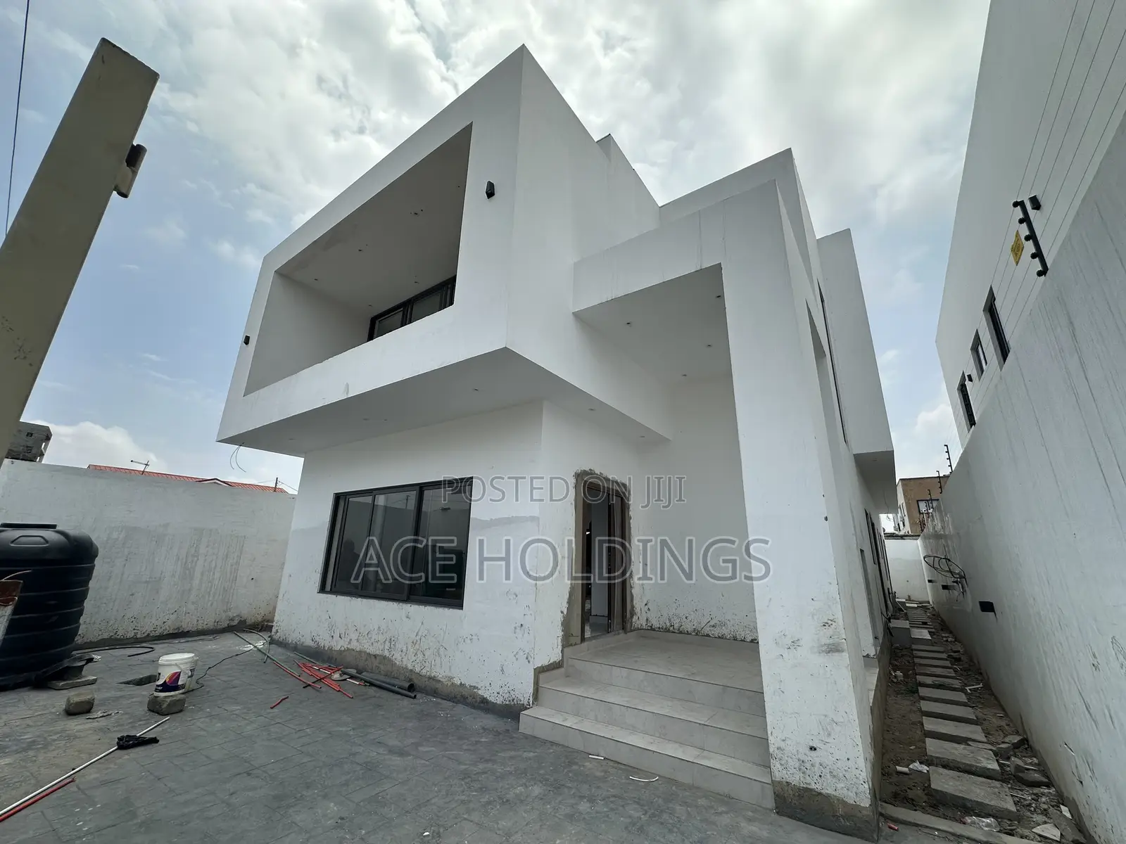3bdrm House in East Legon for sale