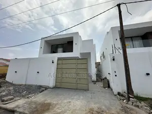 3bdrm House in East Legon for sale