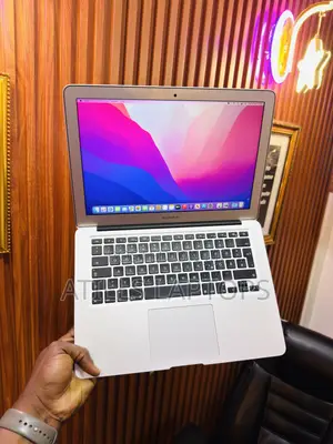 Laptop Apple MacBook Air 2017 8GB Intel Core i5 SSD 128GB