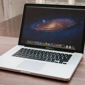 Laptop Apple MacBook Pro 8GB Intel Core i5 SSD 256GB