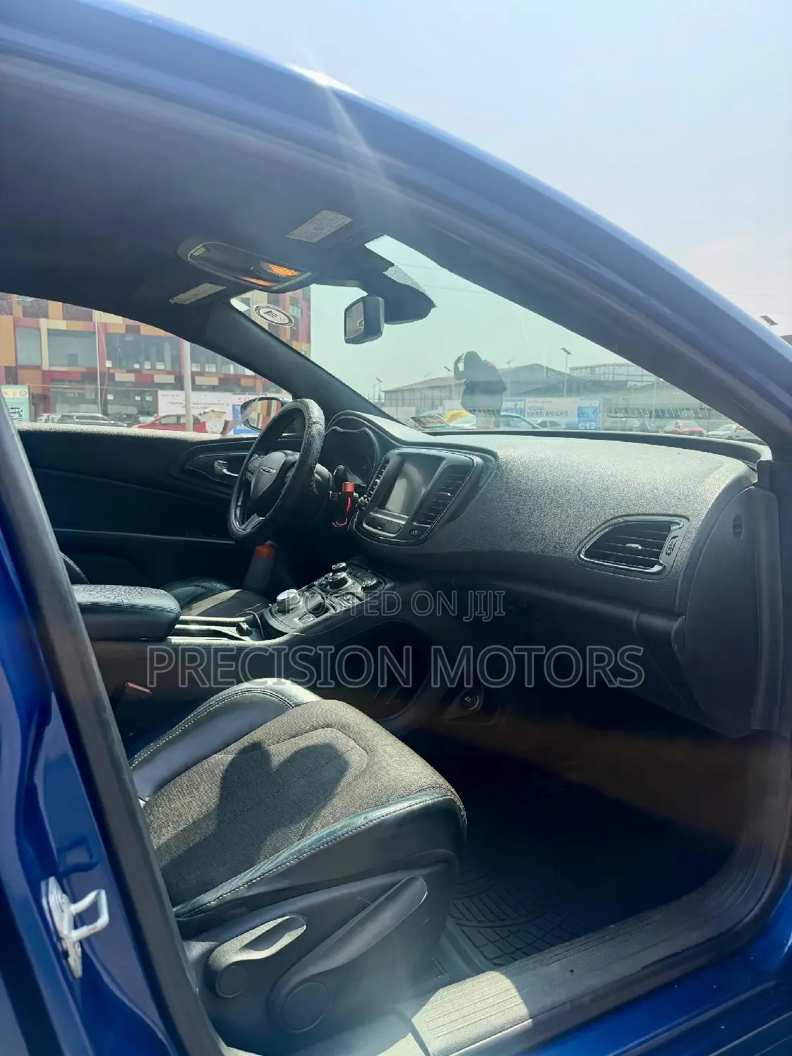 Chrysler 200 Limited 2015 Blue