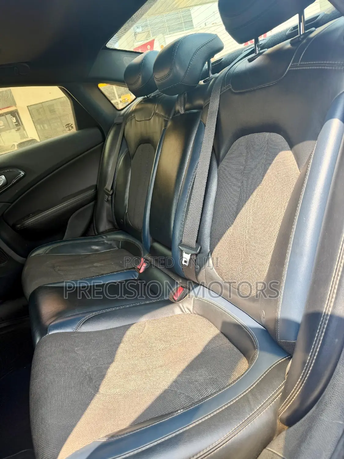 Chrysler 200 Limited 2015 Blue