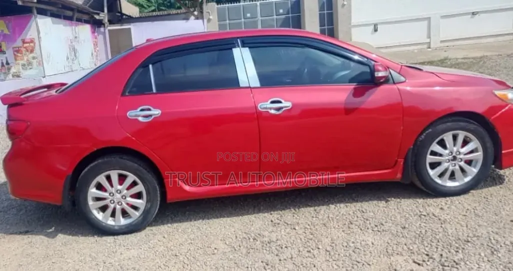 Toyota Corolla 2010 Red