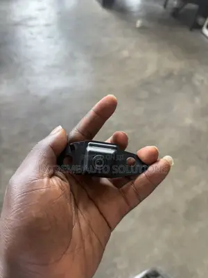 Toyota RAV4 (2015) OEM Replacement Backup Camera