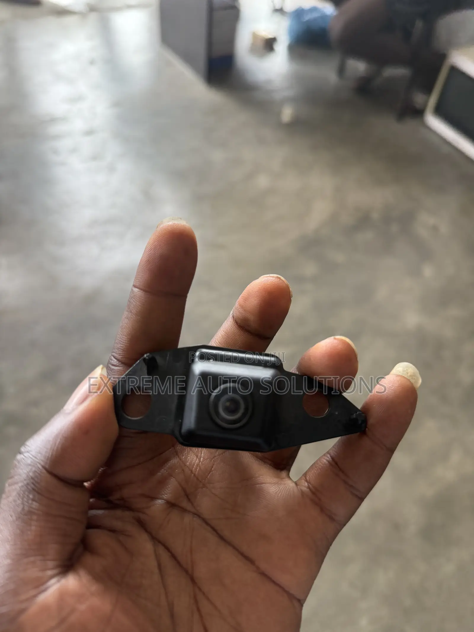 Toyota RAV4 (2015) OEM Replacement Backup Camera