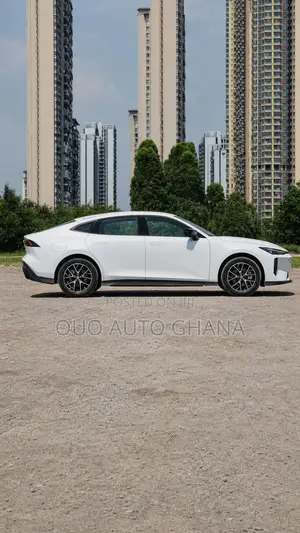 Changan UNI-V 2025 White