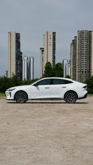 Changan UNI-V 2025 White