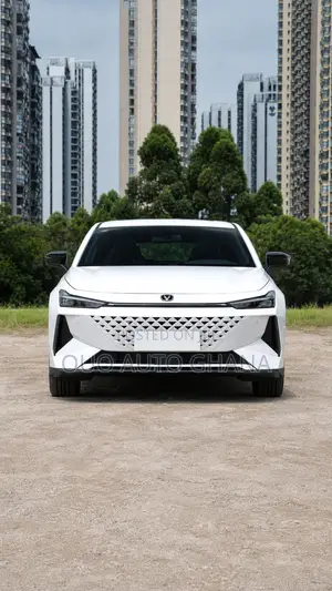 Changan UNI-V 2025 White