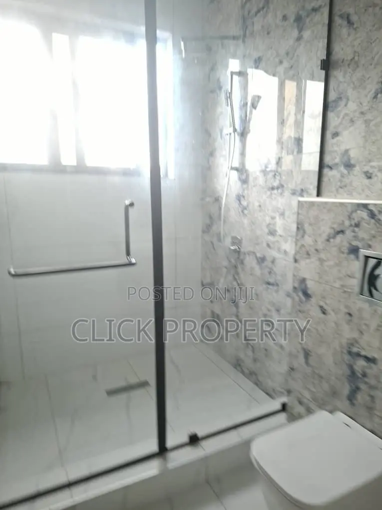 5bdrm House in American House for rent