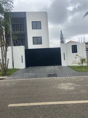 5bdrm House in American House, East Legon for rent