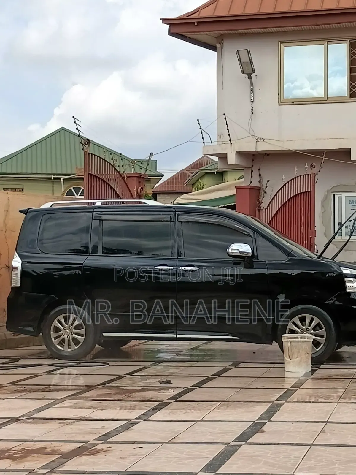 Toyota Voxy V 2WD 8-Seater 2014 Black