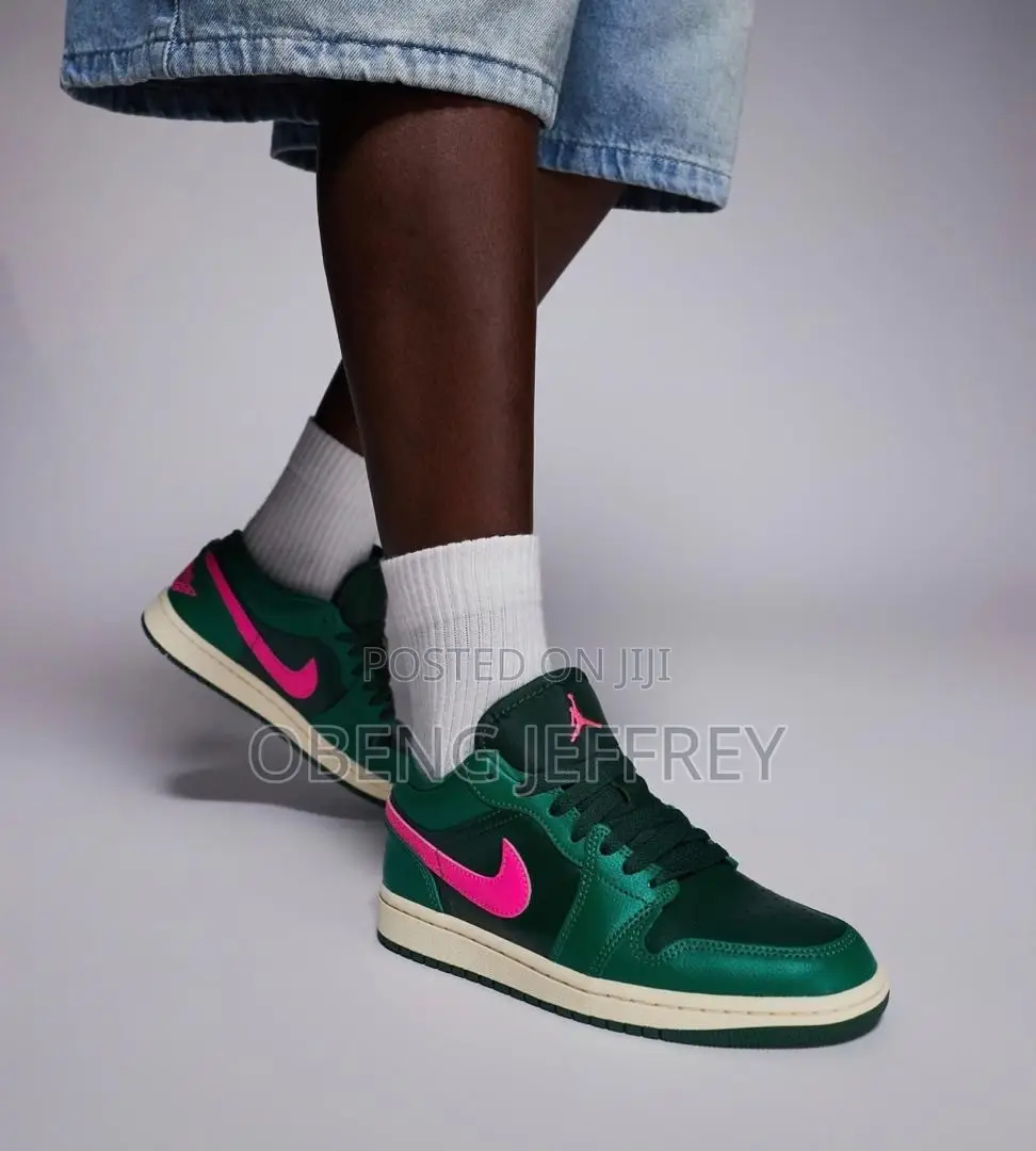 Original Air Jordan 1 Low Fir Green/Pink Swoosh