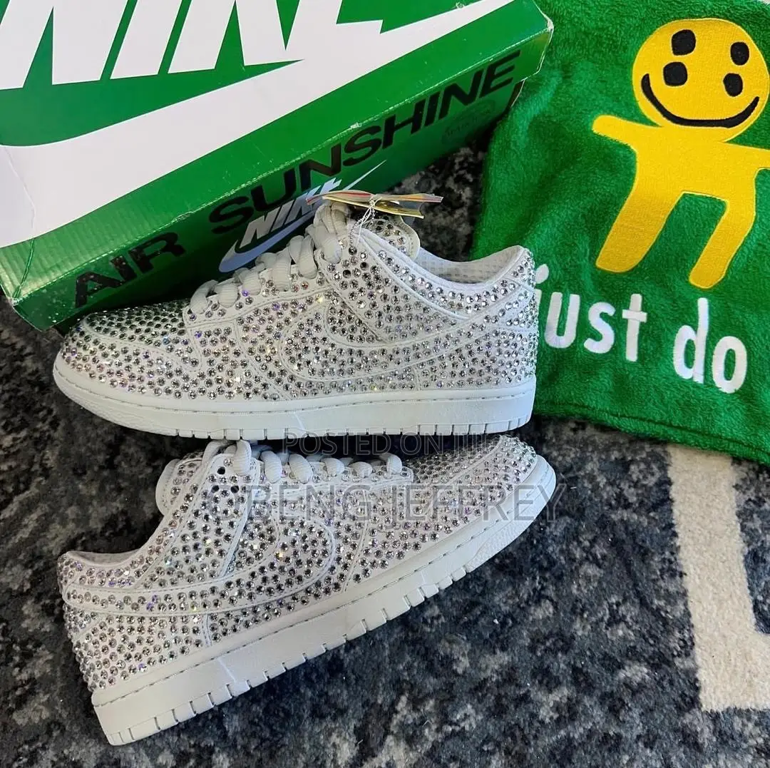 Original Nike SB Dunk Low White Sparkling Crystals