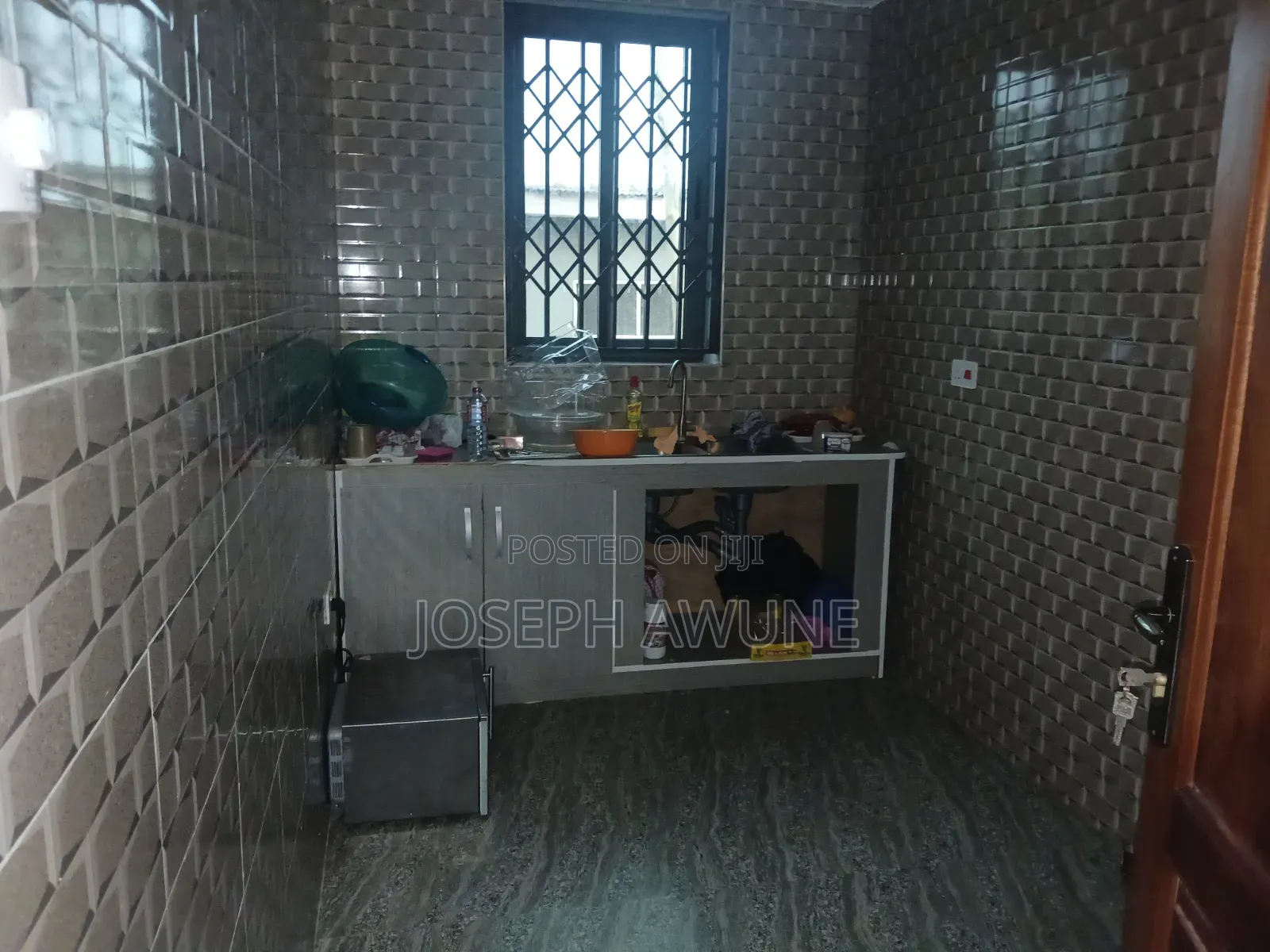 2bdrm Apartment in Lekma, Tsui-Bleoo for rent