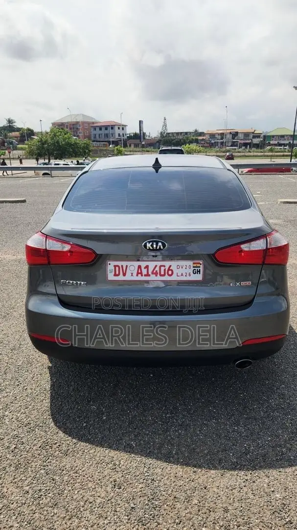 Kia Forte EX Sedan 2016 Gray