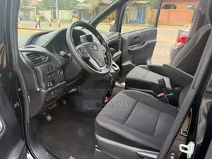 Toyota Voxy 2016 Black