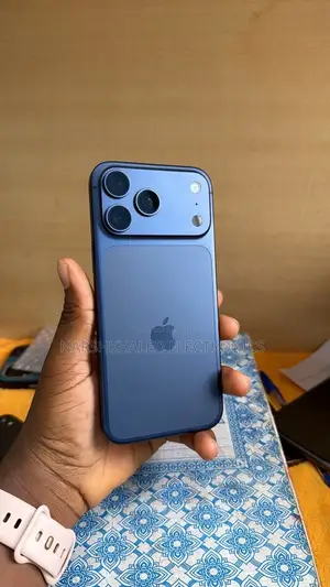 Apple iPhone 17 Pro Max 256 GB Blue