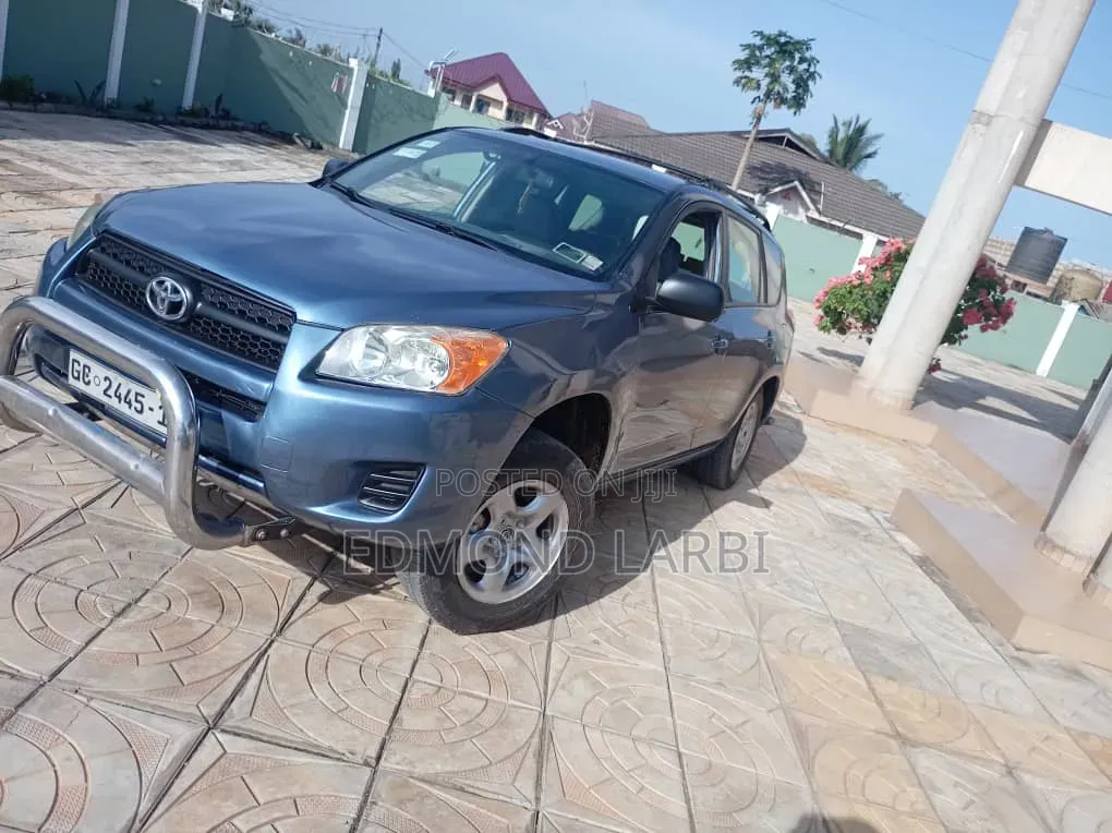 Toyota RAV4 2012 Blue