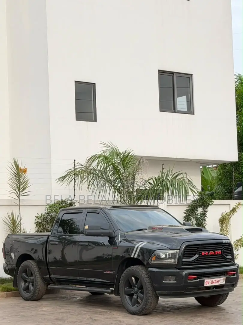 RAM Promaster 2500 2018 Black