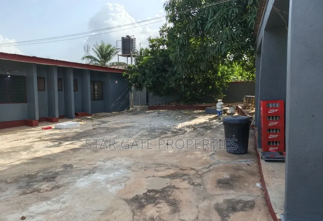 5bdrm House in Buokrom Estate (, Kumasi Metropolitan for rent